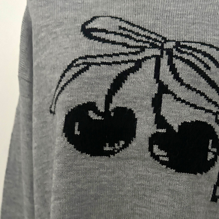 체리베리 라운드넥 루즈핏 니트