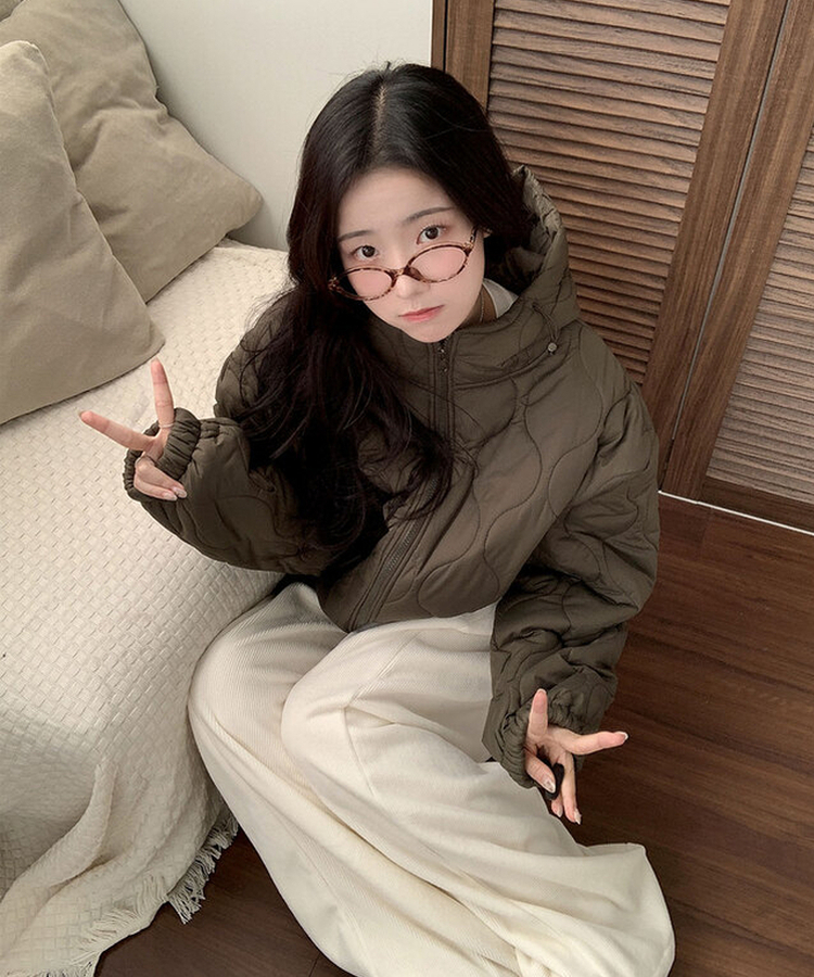 에타 깔깔이 항아리 하프넥 후드 패딩 밑단스트링 아방핏 루즈핏 포켓 후드스트링 데일리 겨울패딩 카키
