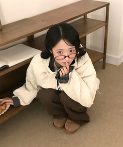 호시 퀄팅 참팬던트 체크배색 후드 패딩 아이보리