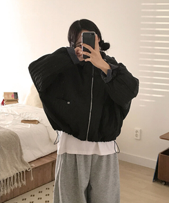 호시 퀄팅 참팬던트 체크배색 후드 패딩 블랙