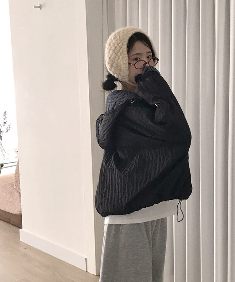 호시 퀄팅 참팬던트 체크배색 후드 패딩 블랙