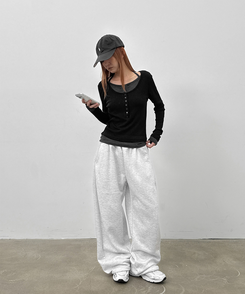 ボタンレイヤード長袖Tシャツ BLACK