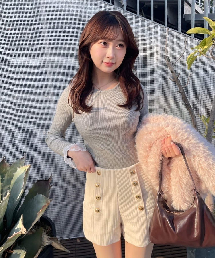 버튼 숏 팬츠 아이보리