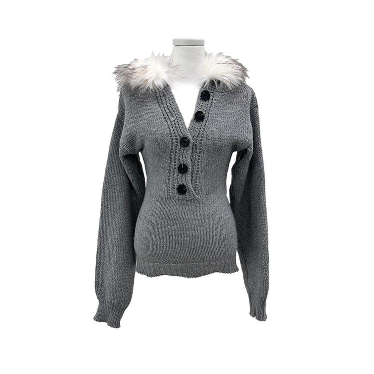 スリットボタンスリムファーフードニット