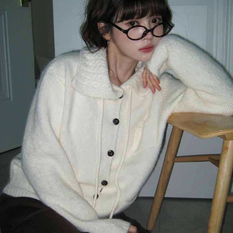 네브 꽈배기 카라 리본 포켓 니트 가디건 아이보리