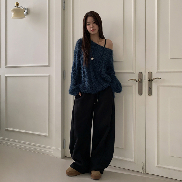 【起毛】ヒーティングサイドピンタックトレーニングパンツ BLACK