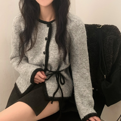 프레젠트 리본 배색 울 라운드넥 니트가디건 그레이