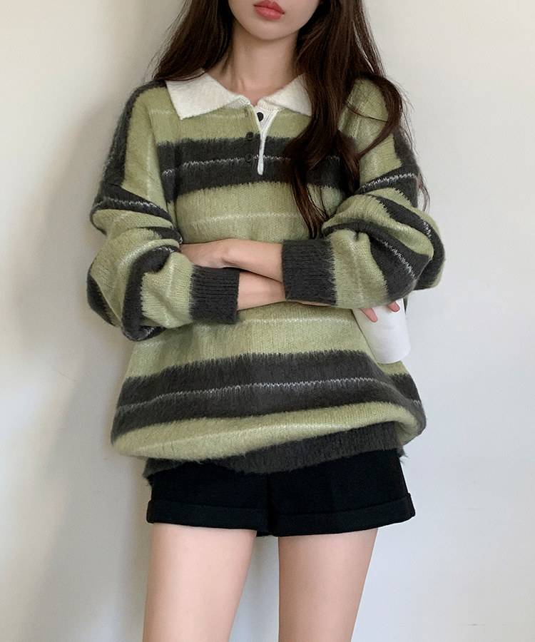 nt5321 (포인트룩추천♥/포근여리핏) 홀린 브러쉬 배색 스트라이프 카라넥 버튼 긴팔 니트 GREEN