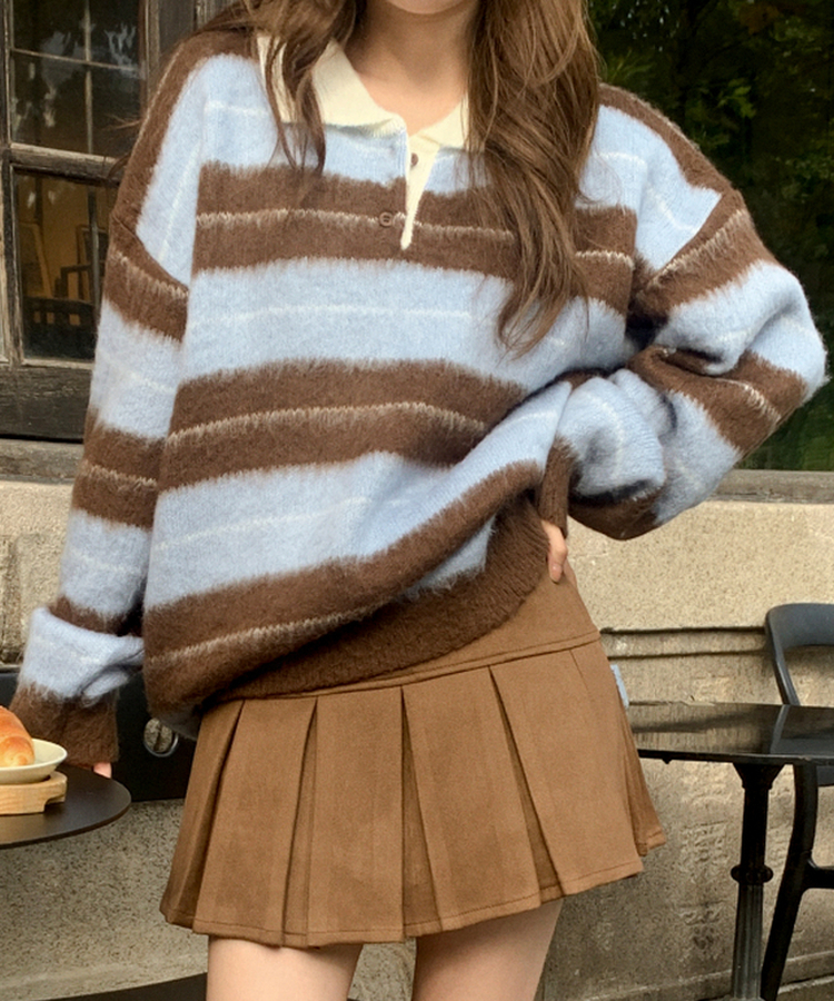 nt5321 (포인트룩추천♥/포근여리핏) 홀린 브러쉬 배색 스트라이프 카라넥 버튼 긴팔 니트 SKYBLUE