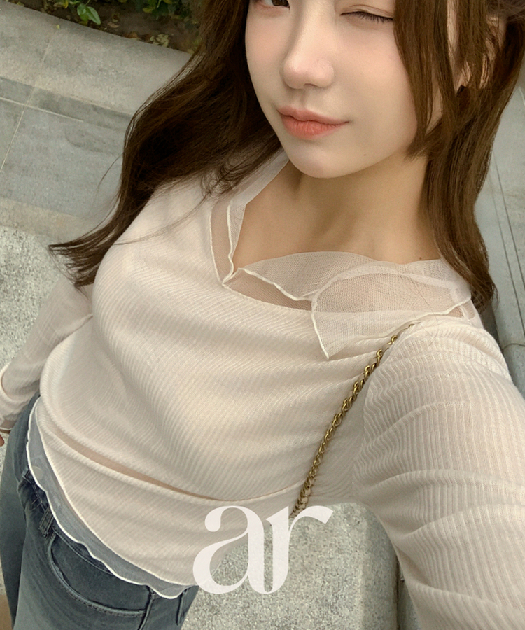 （華奢見えシルエット／伸縮性あり）ヘイラ メッシュカラーロングTシャツ CREAM