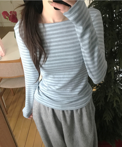 ヘイソーブル長袖Ｔシャツ SKY BLUE