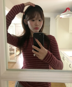 ヘイソーブル長袖Ｔシャツ RED