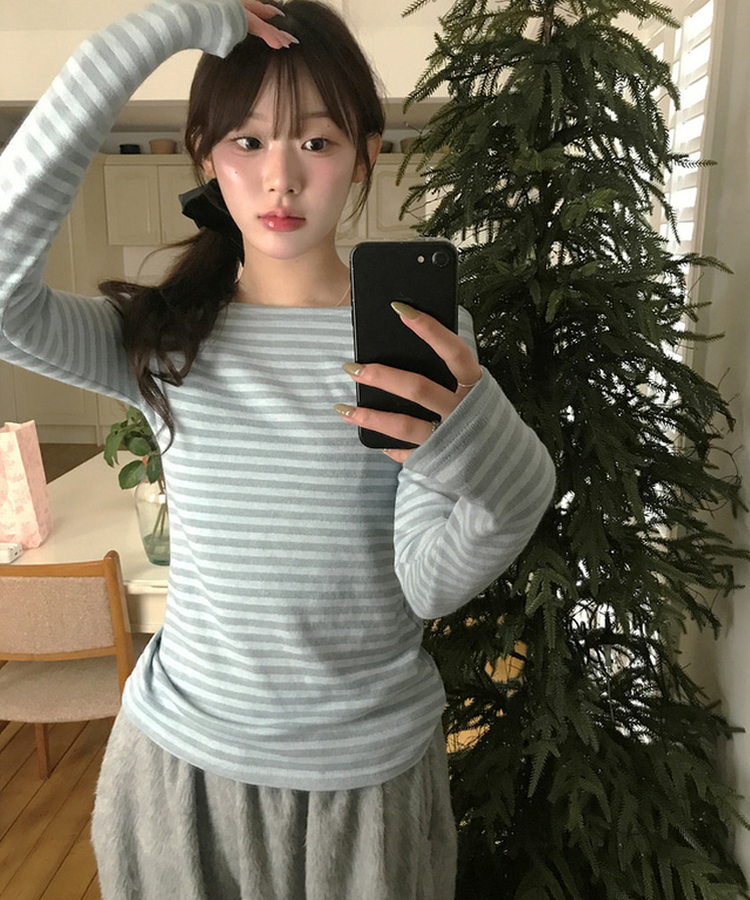 ヘイソーブル長袖Ｔシャツ SKY BLUE