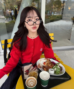 【❤️MADE】 刺繍ラウンドネックカーディガン RED