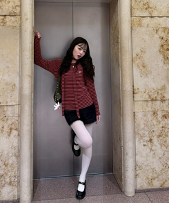 【❤️MADE/SET】ブローチ付きストライプＴシャツ RED