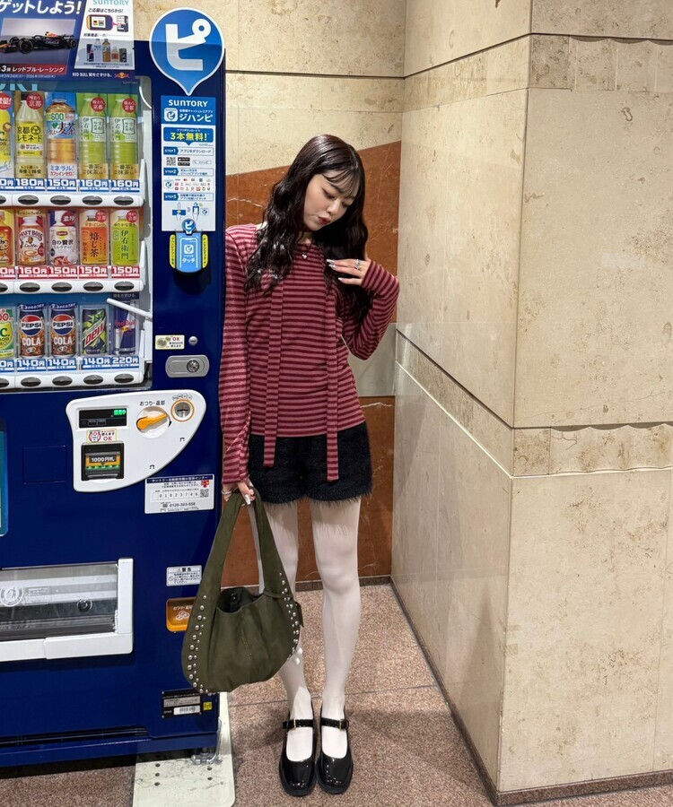 【❤️MADE/SET】ブローチ付きストライプＴシャツ RED