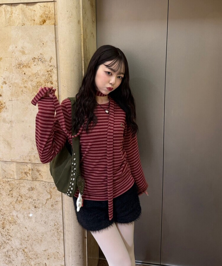 【❤️MADE/SET】ブローチ付きストライプＴシャツ RED