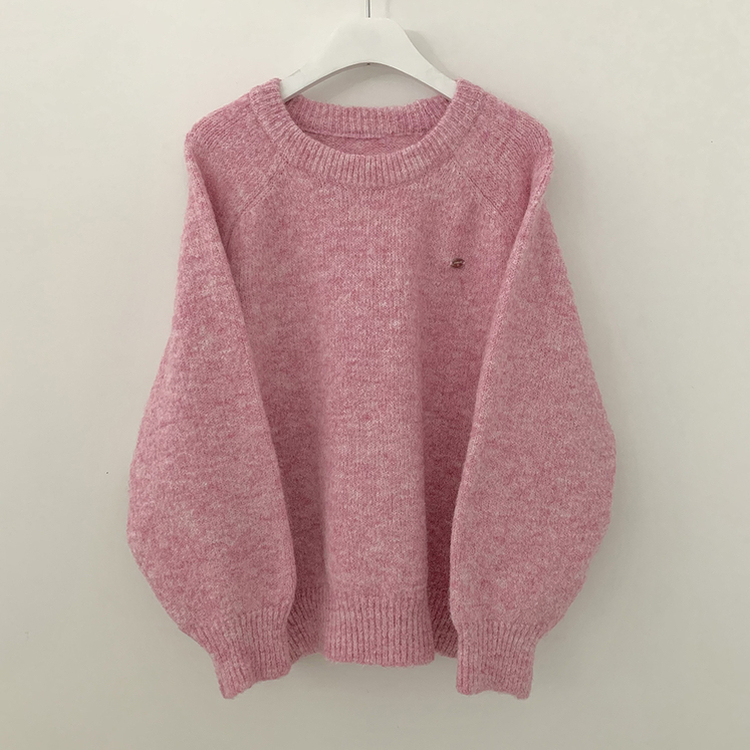 도톰 펜던트 아방핏 라운드넥 보카시 오트밀 알파카 겨울니트