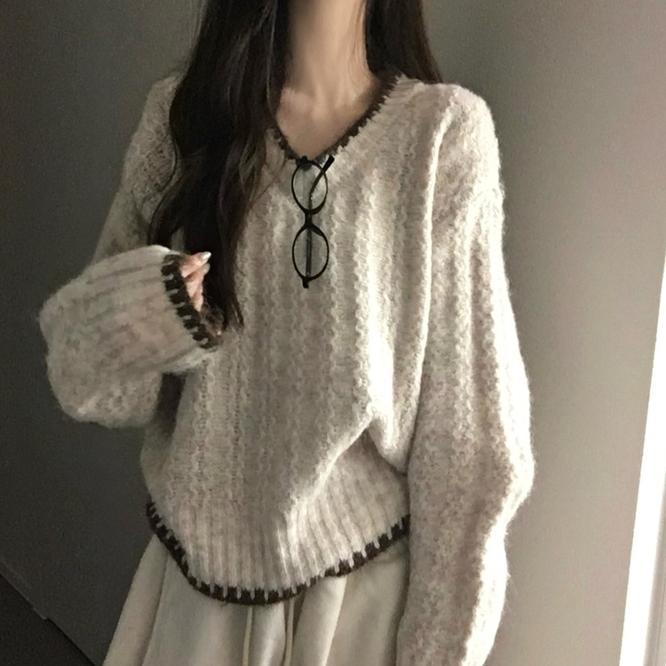 コンテシアーＶネックニット新品未使用 バイカラーVネックニット｜ニット｜韓国ファッション通販 SONA