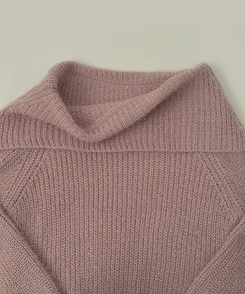 솔잎 가녀린 분위기 연말룩 크리스마스 오프숄더 니트