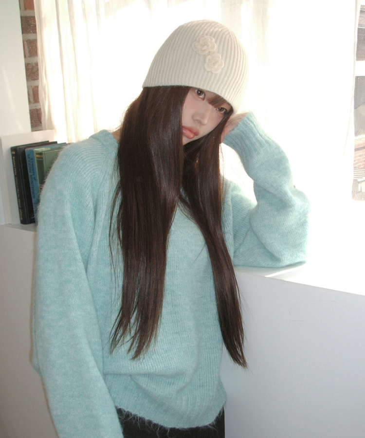 ヘンリーネックボタンオーバーニット SKY BLUE