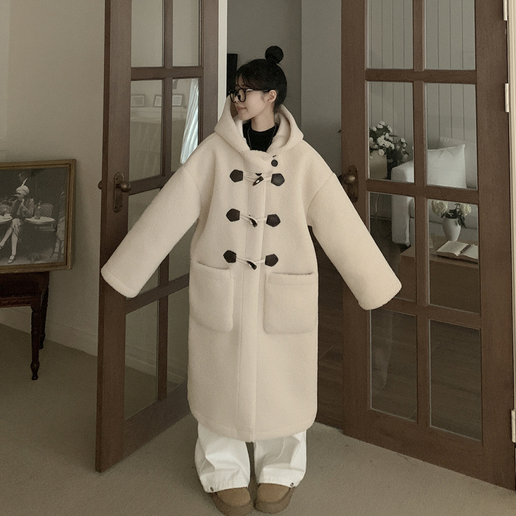 리얼왕오버핏 귀여운 양털 뽀글이 후드 하이넥 투버튼 떡볶이 더플 롱코트 빅사이즈 아이보리