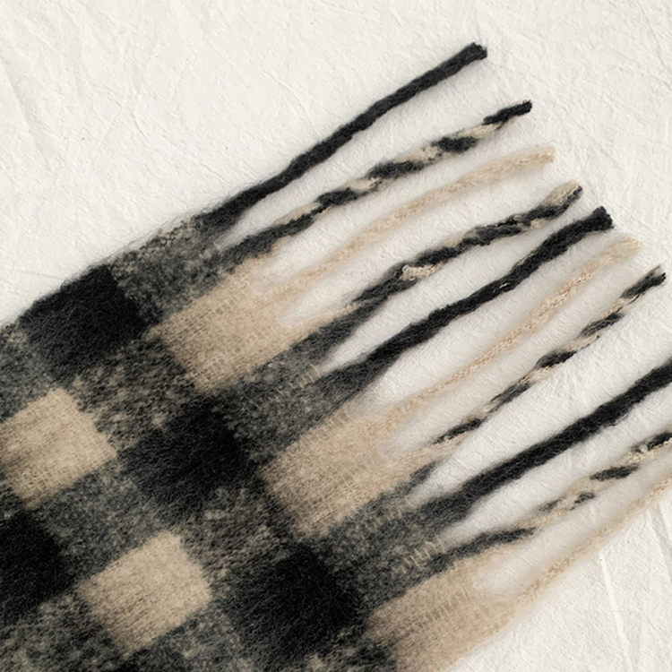 アンゴラ厚手チェックロングマフラー