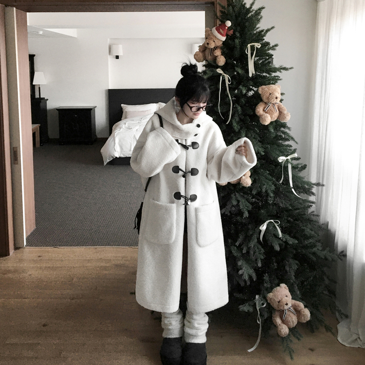 레포 양털 뽀글이 버클 후드 떡볶이 롱 무스탕 코트 아이보리