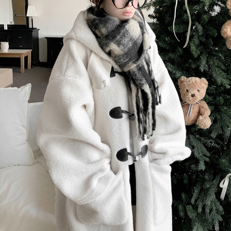 레포 양털 뽀글이 버클 후드 떡볶이 롱 무스탕 코트 아이보리