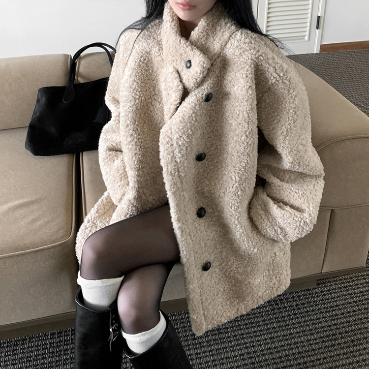 빌츠 양털 퍼 스웨이드 안감 무스탕 하이넥 하프 코트 아이보리