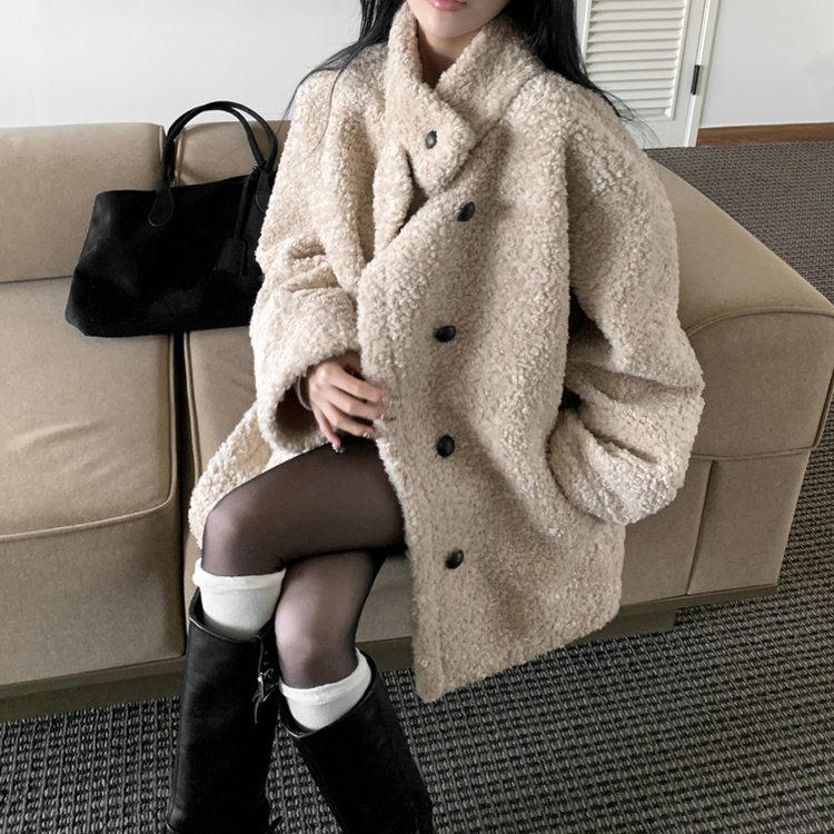 빌츠 양털 퍼 스웨이드 안감 무스탕 하이넥 하프 코트 아이보리