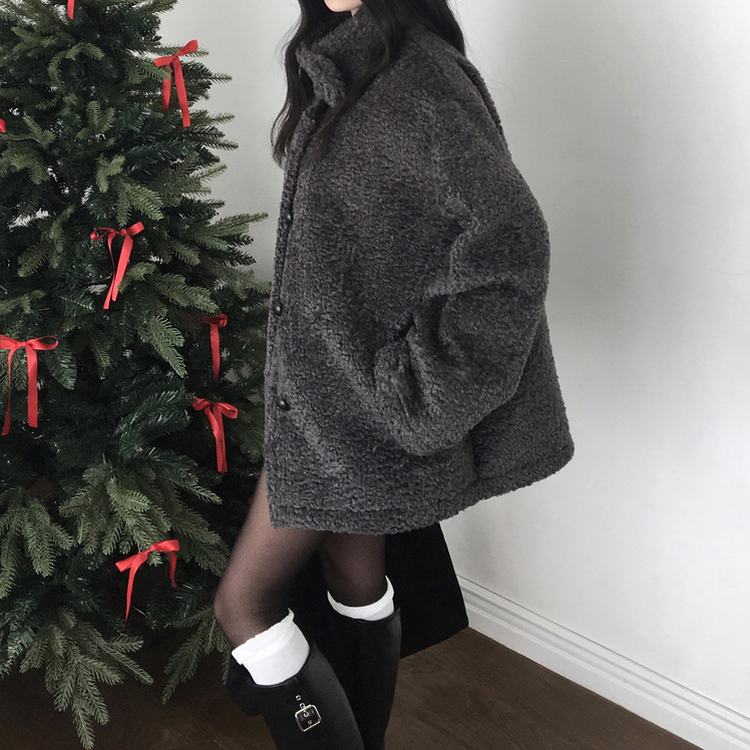 빌츠 양털 퍼 스웨이드 안감 무스탕 하이넥 하프 코트 차콜