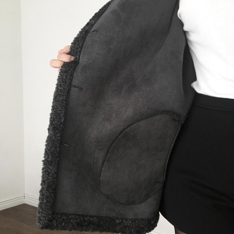 빌츠 양털 퍼 스웨이드 안감 무스탕 하이넥 하프 코트 차콜