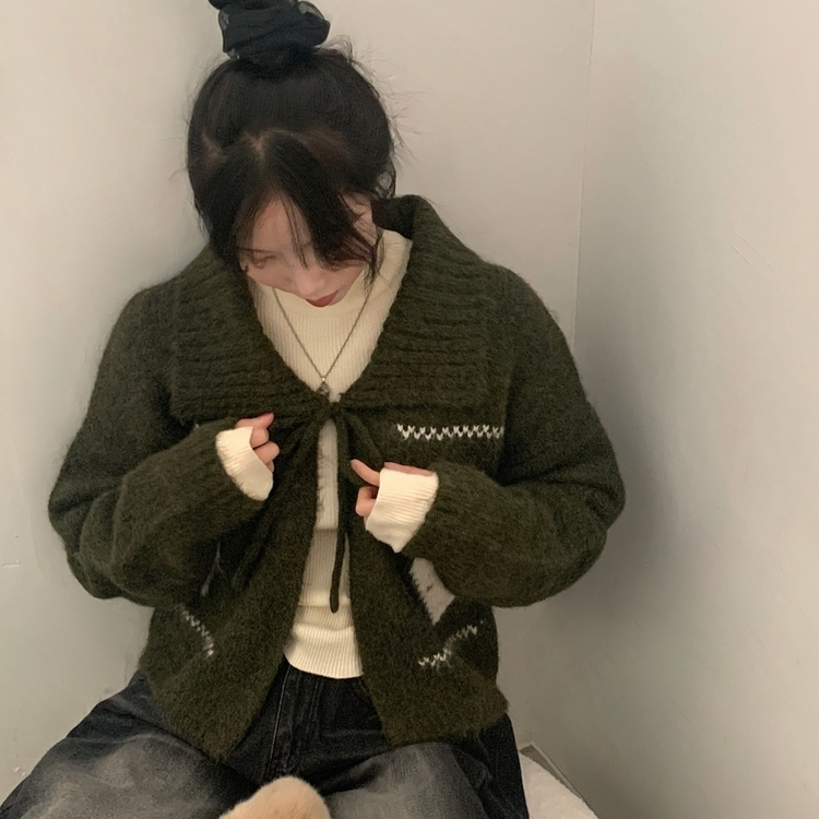 캐럴 노르딕 리본 루즈핏 볼레로 니트가디건 카키