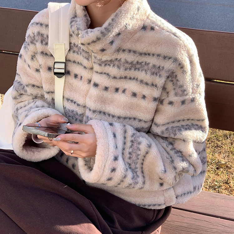 한겨울까지 따뜻한 스노우 노르딕 스트링 오버핏 겨울 플리스 점퍼 아방핏 후리스 아우터 양털 자켓 3color 베이지