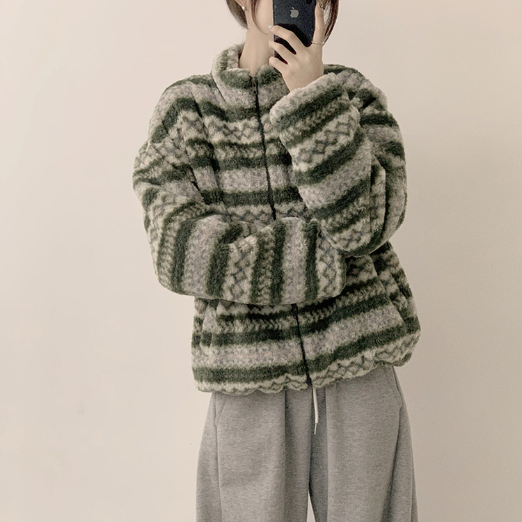 한겨울까지 따뜻한 스노우 노르딕 스트링 오버핏 겨울 플리스 점퍼 아방핏 후리스 아우터 양털 자켓 3color 카키