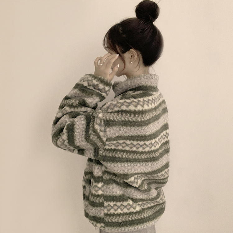 한겨울까지 따뜻한 스노우 노르딕 스트링 오버핏 겨울 플리스 점퍼 아방핏 후리스 아우터 양털 자켓 3color 카키