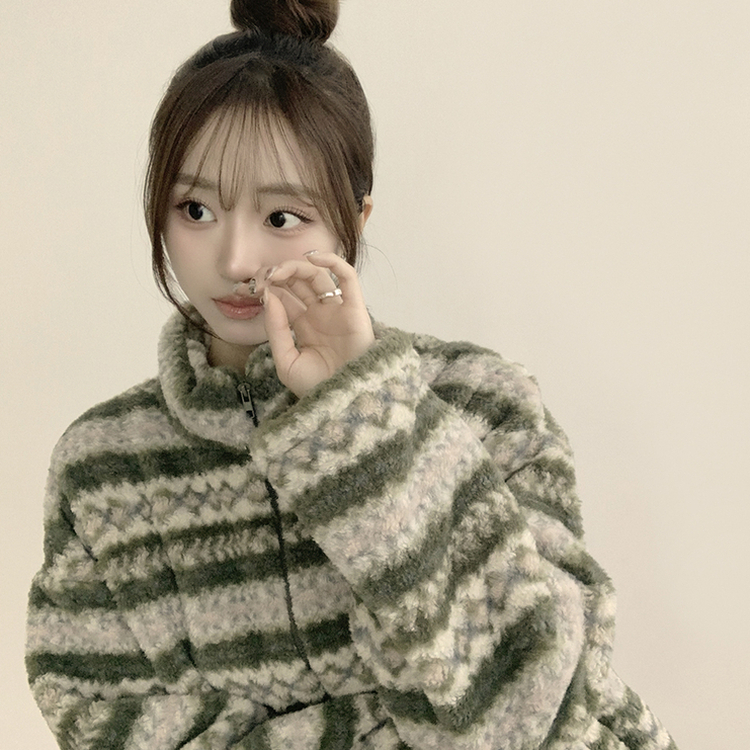 한겨울까지 따뜻한 스노우 노르딕 스트링 오버핏 겨울 플리스 점퍼 아방핏 후리스 아우터 양털 자켓 3color 카키