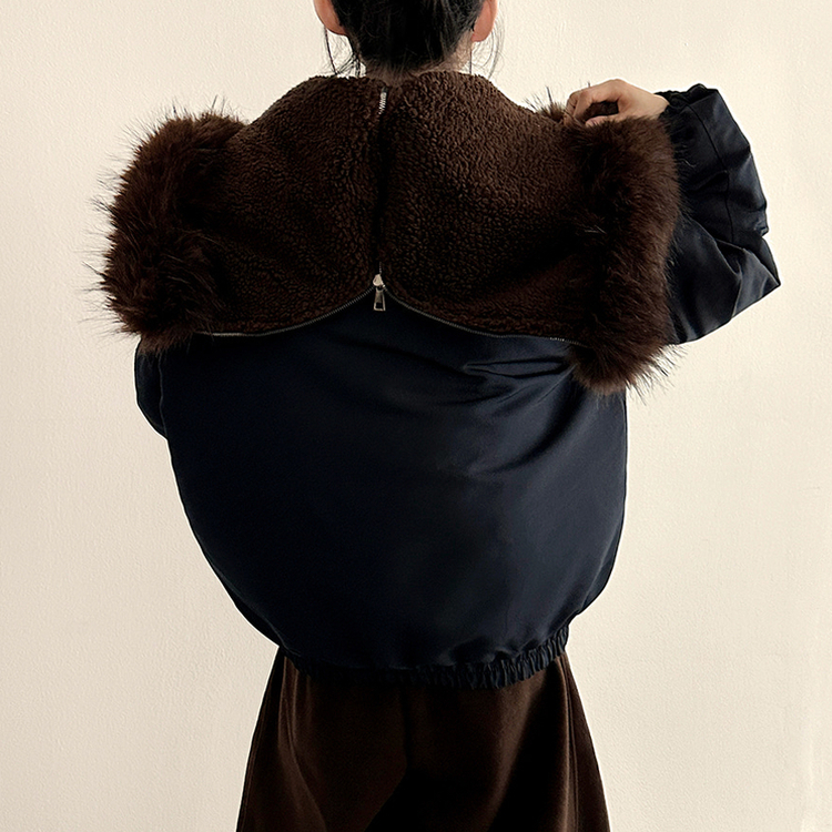 ボタンファーフードダウンジャンパー NAVY