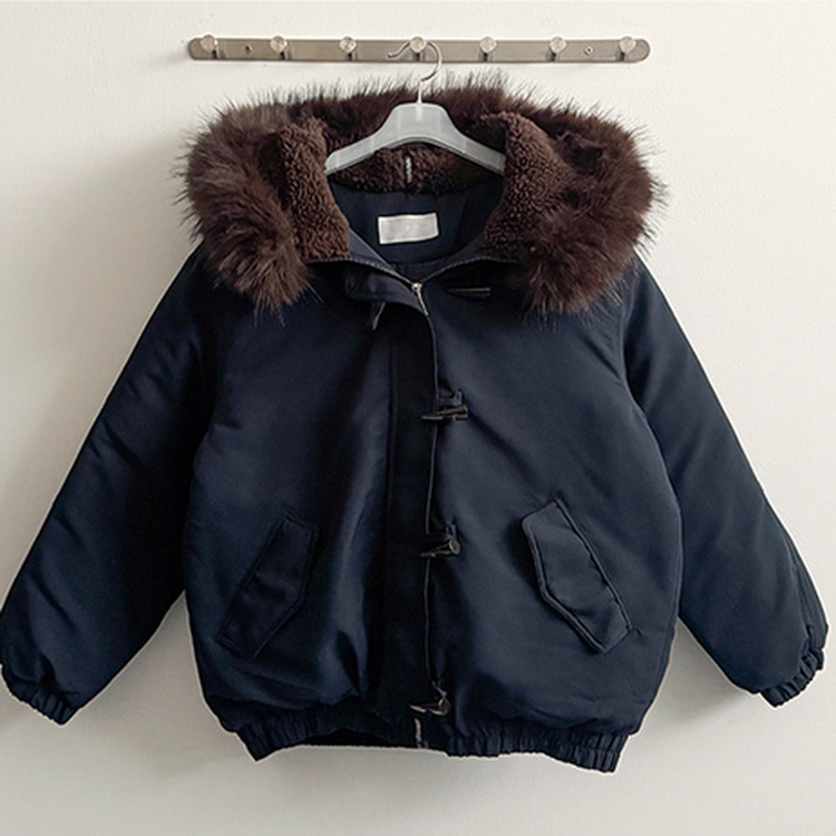 ボタンファーフードダウンジャンパー