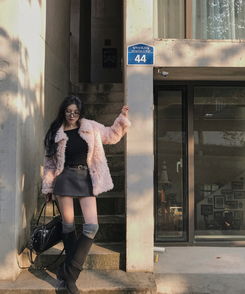 厚手スクエアオフショルダーニット BLACK