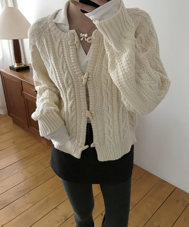 미우 카라 티셔츠 레이어드용 텐셀 카라티 아이보리