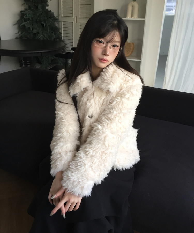 혹시 카라 퍼 자켓