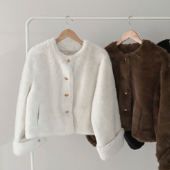 フェイクファーノーカラージャケット