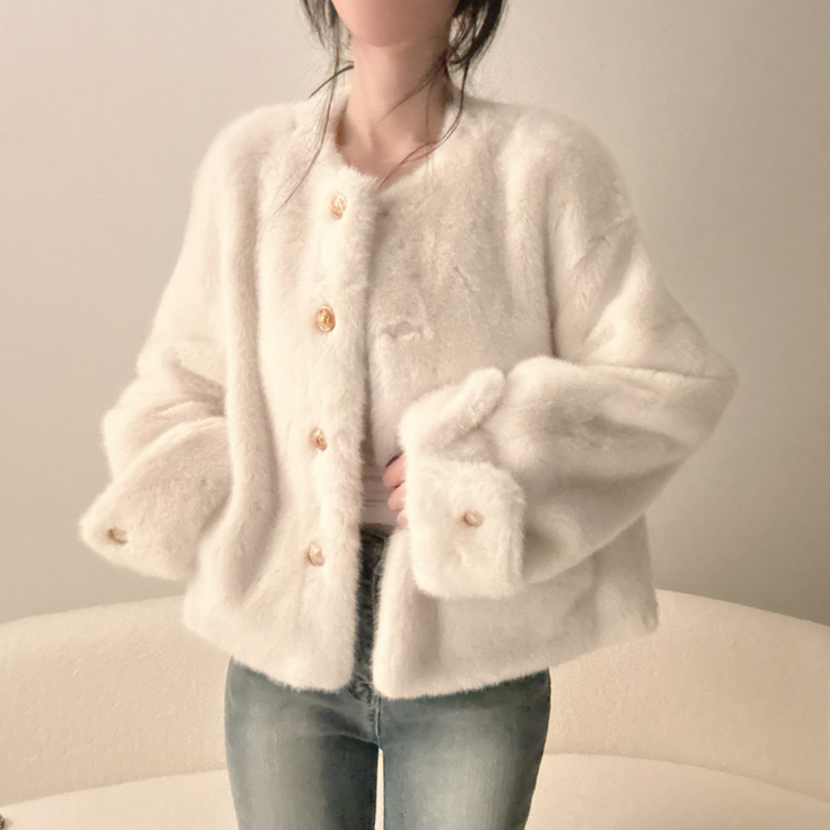 フェイクファーノーカラージャケット IVORY