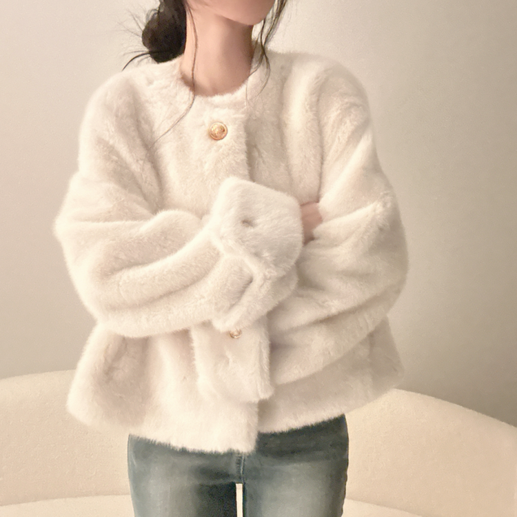 フェイクファーノーカラージャケット IVORY