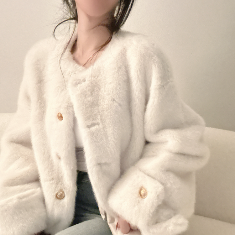 フェイクファーノーカラージャケット IVORY