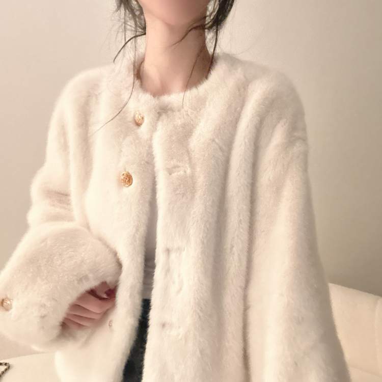 フェイクファーノーカラージャケット IVORY