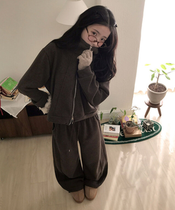 【SET】トレーニングフードジップアップ ワイドパンツ CHESTNUT BROWN