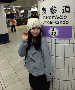 더블 버튼 누빔 숏 코트 소라